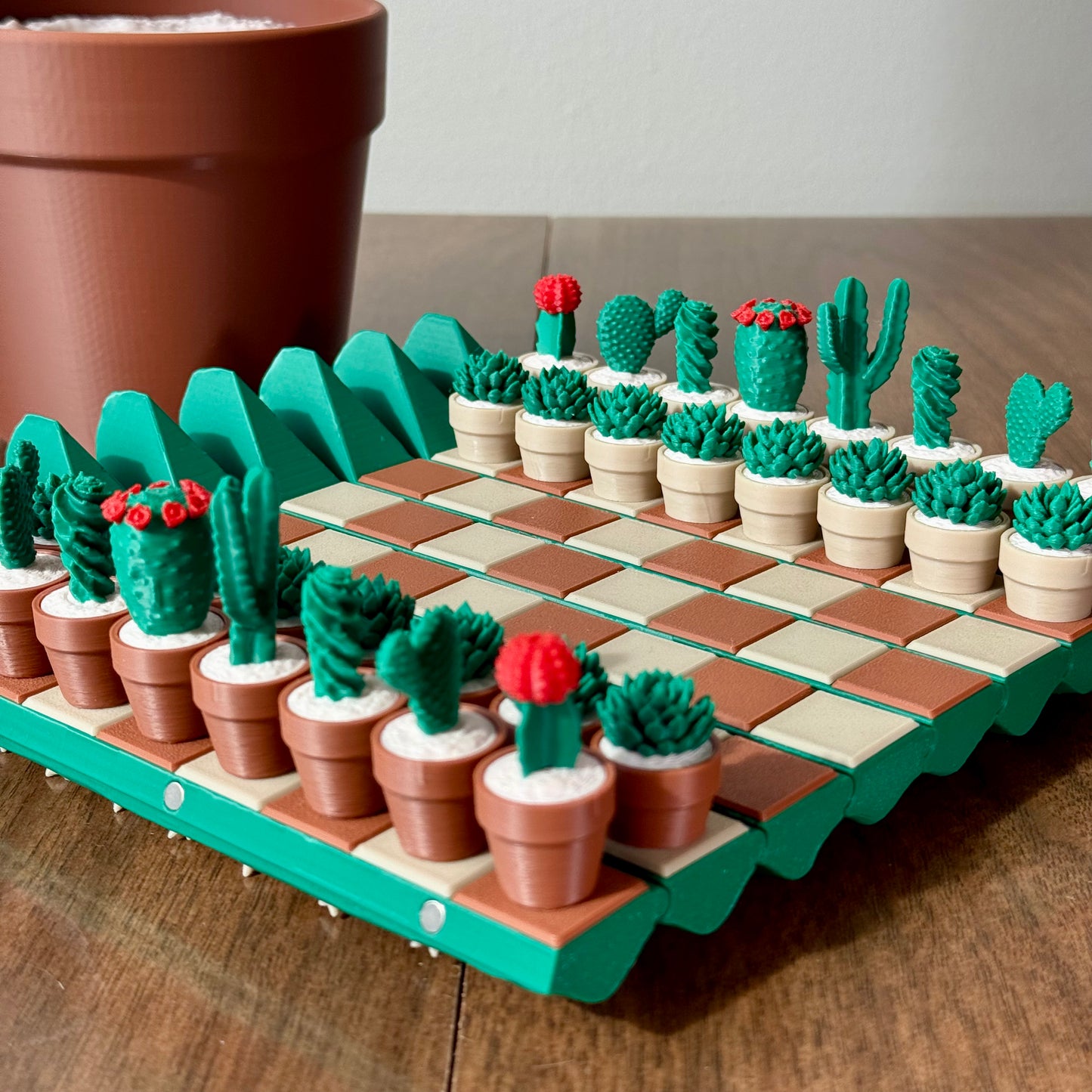 Cactus Chess Set – Roll-up Cactus Themed 3D-Printed Chess Board