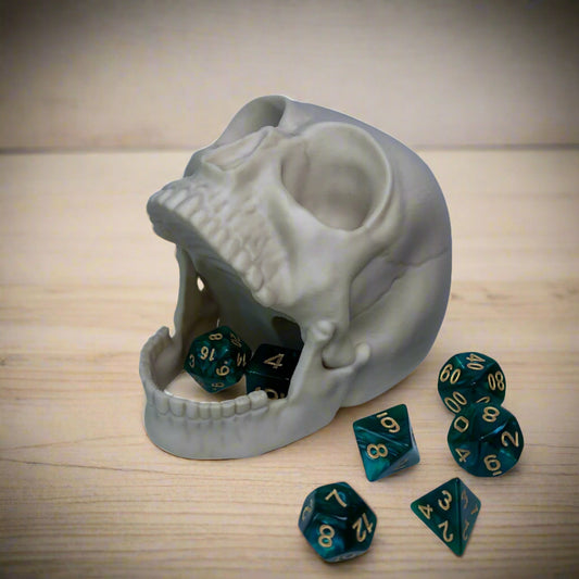 Screaming Skull Dice Tower – Compact Dice Roller for Tabletop Games